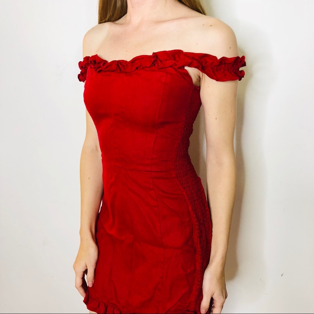 REFORMATION BONITA RED RUFFLE MINI DRESS SOLD OUT - Picture 5 of 8